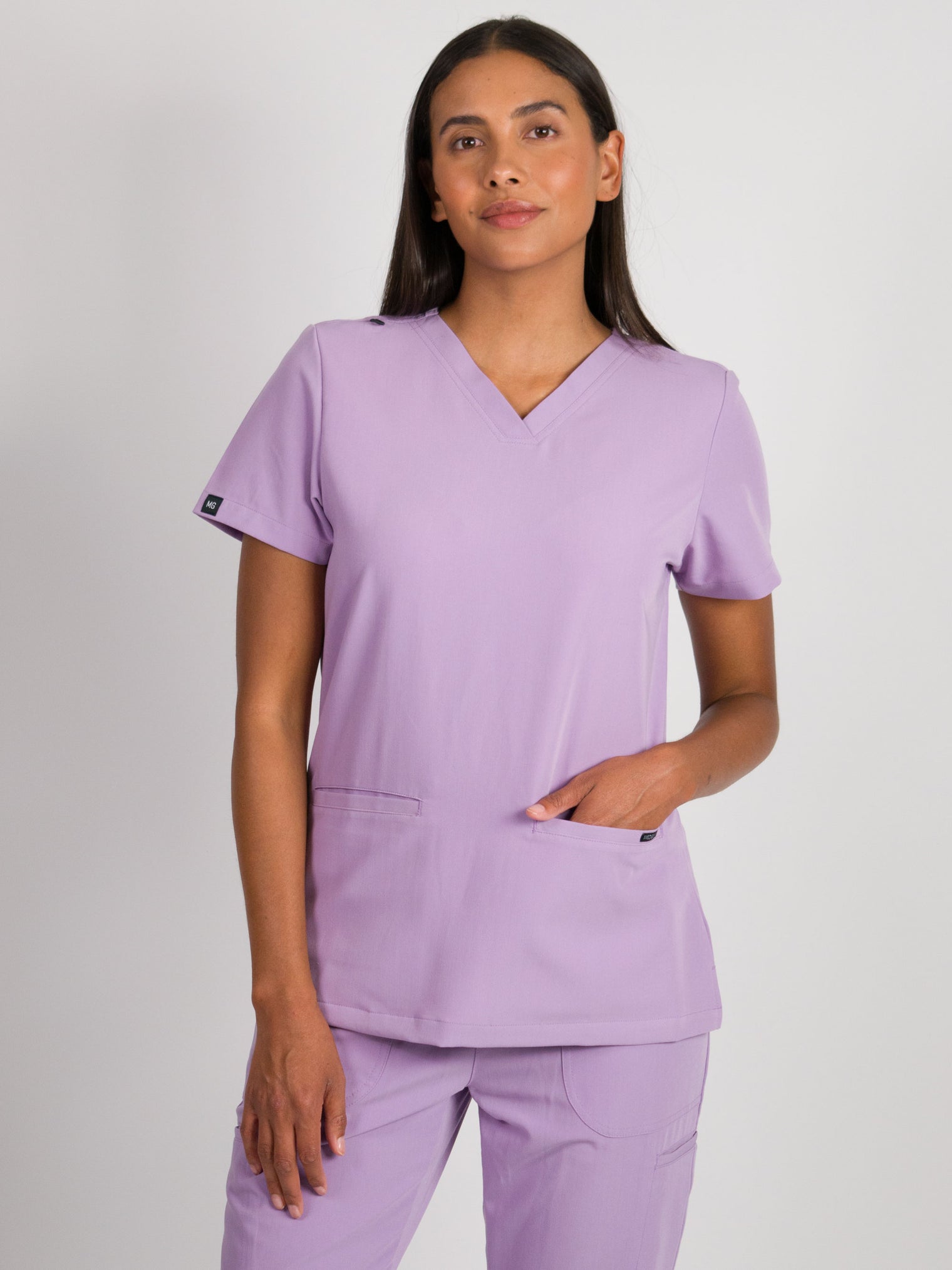 Sofia | Slim 3 Pocket Scrubs Top