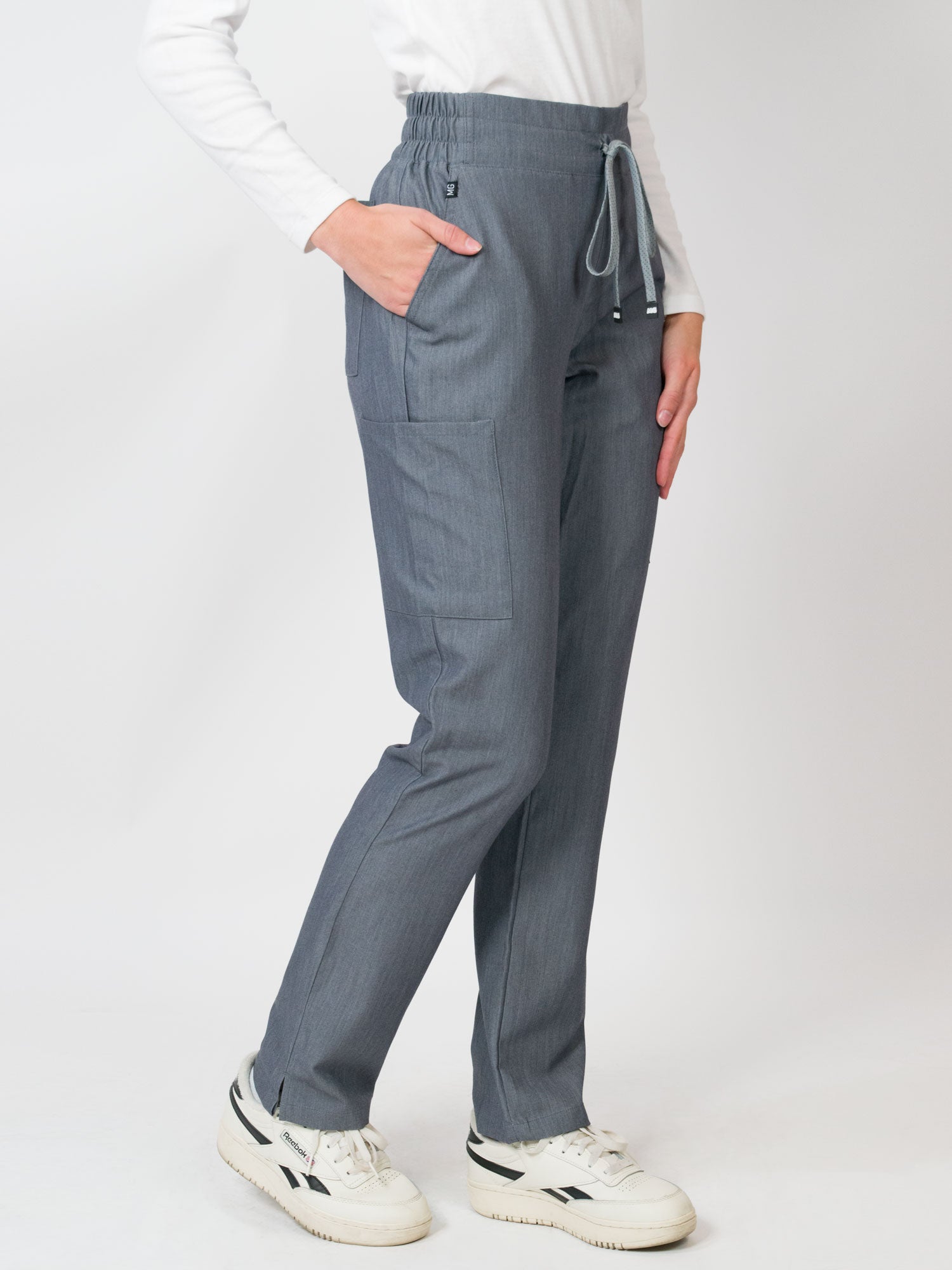 Ariana | Mid-rise Slim Straight Scrub Pants