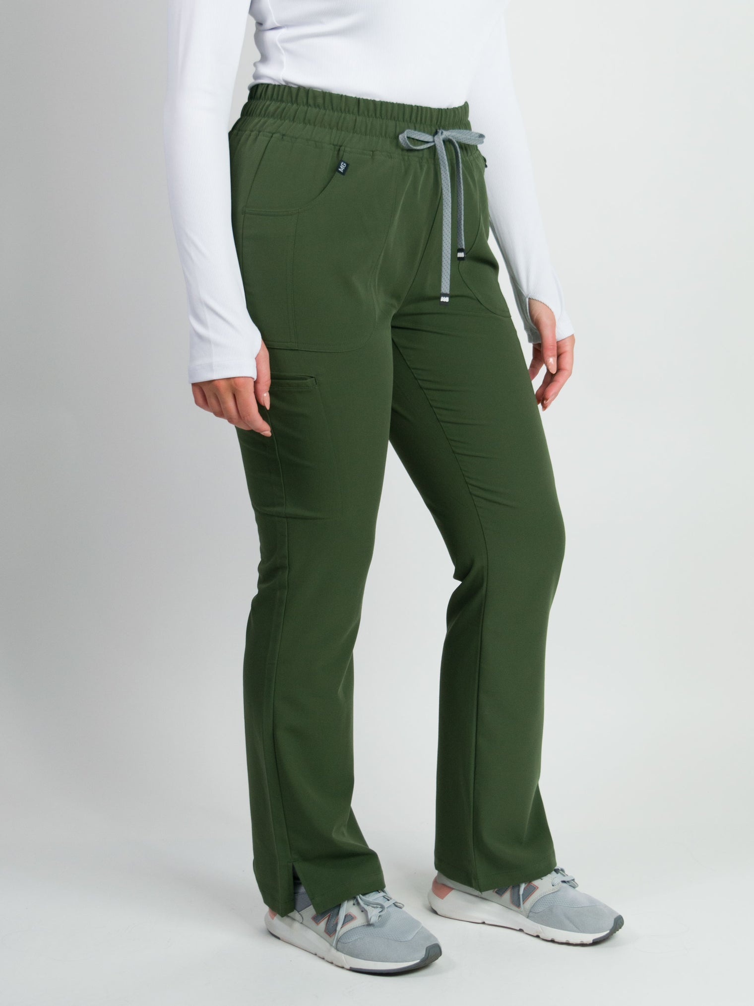 Sydney | High Waisted Flare Scrub Pants