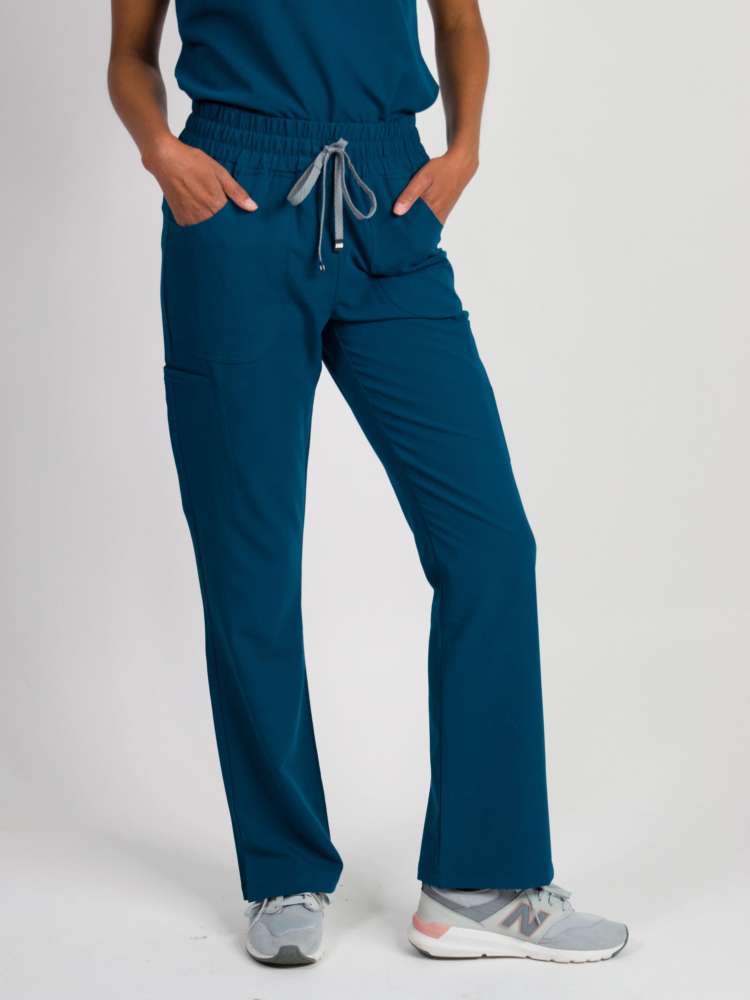 Sydney | High Waisted Flare Scrub Pants