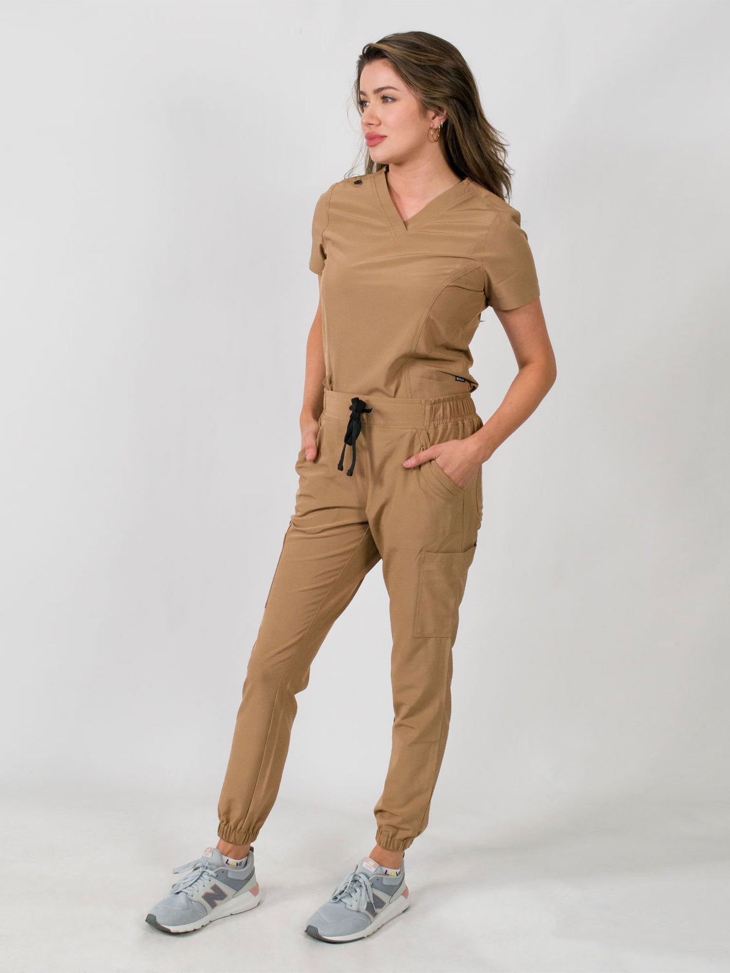 Olivia | 4 Pocket Top & Jogger Pant Scrubs Set