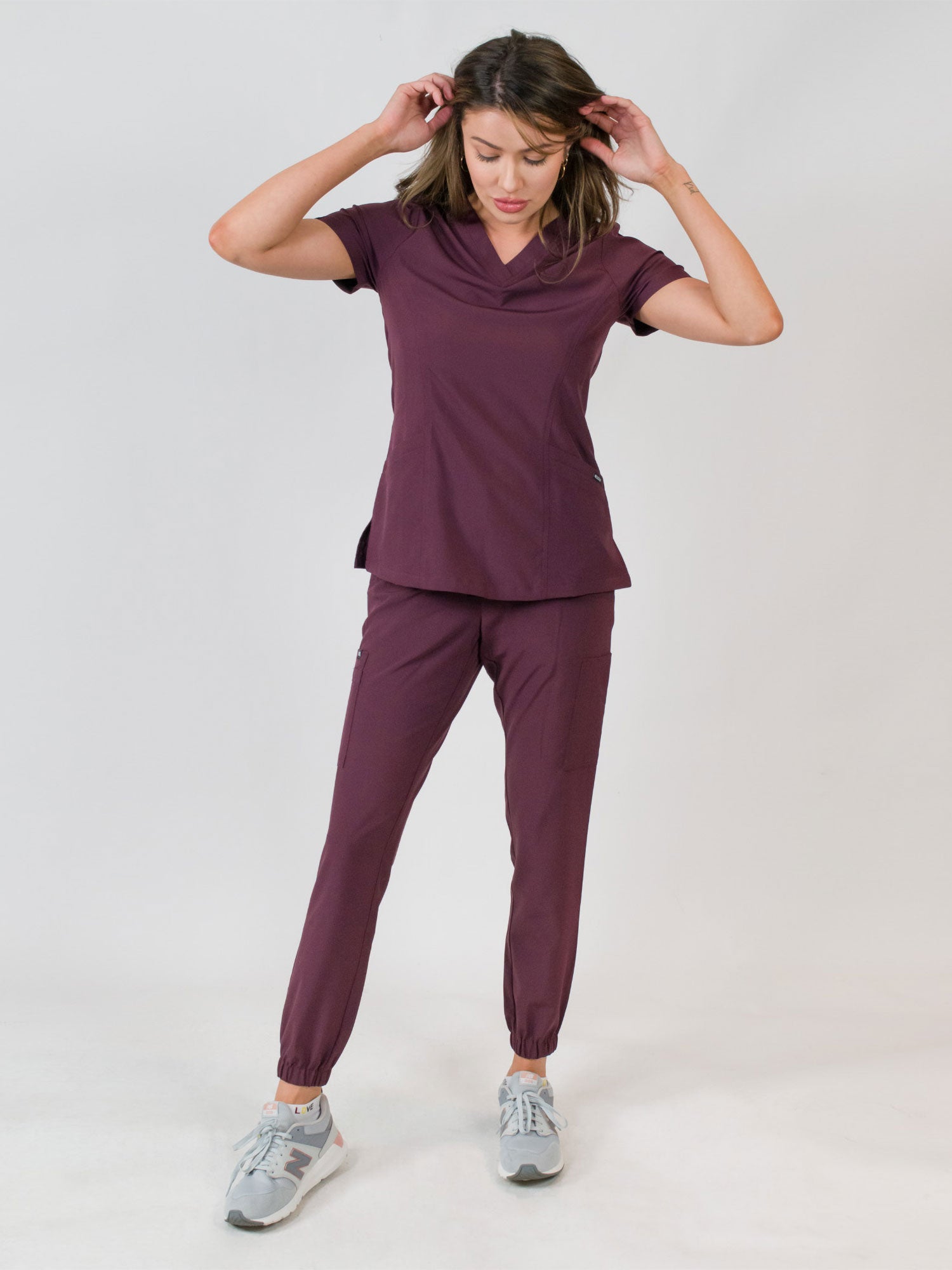 Olivia | 4 Pocket Top & Jogger Pant Scrubs Set
