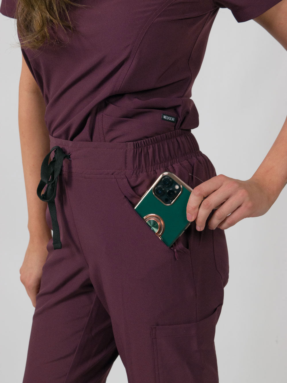 Olivia | 4 Pocket Top & Jogger Pant Scrubs Set