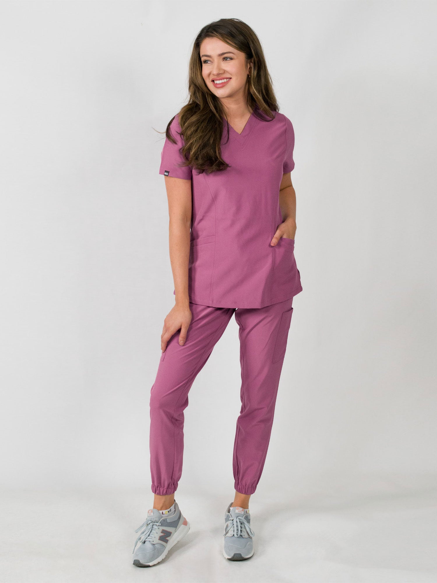 Olivia | 4 Pocket Top & Jogger Pant Scrubs Set