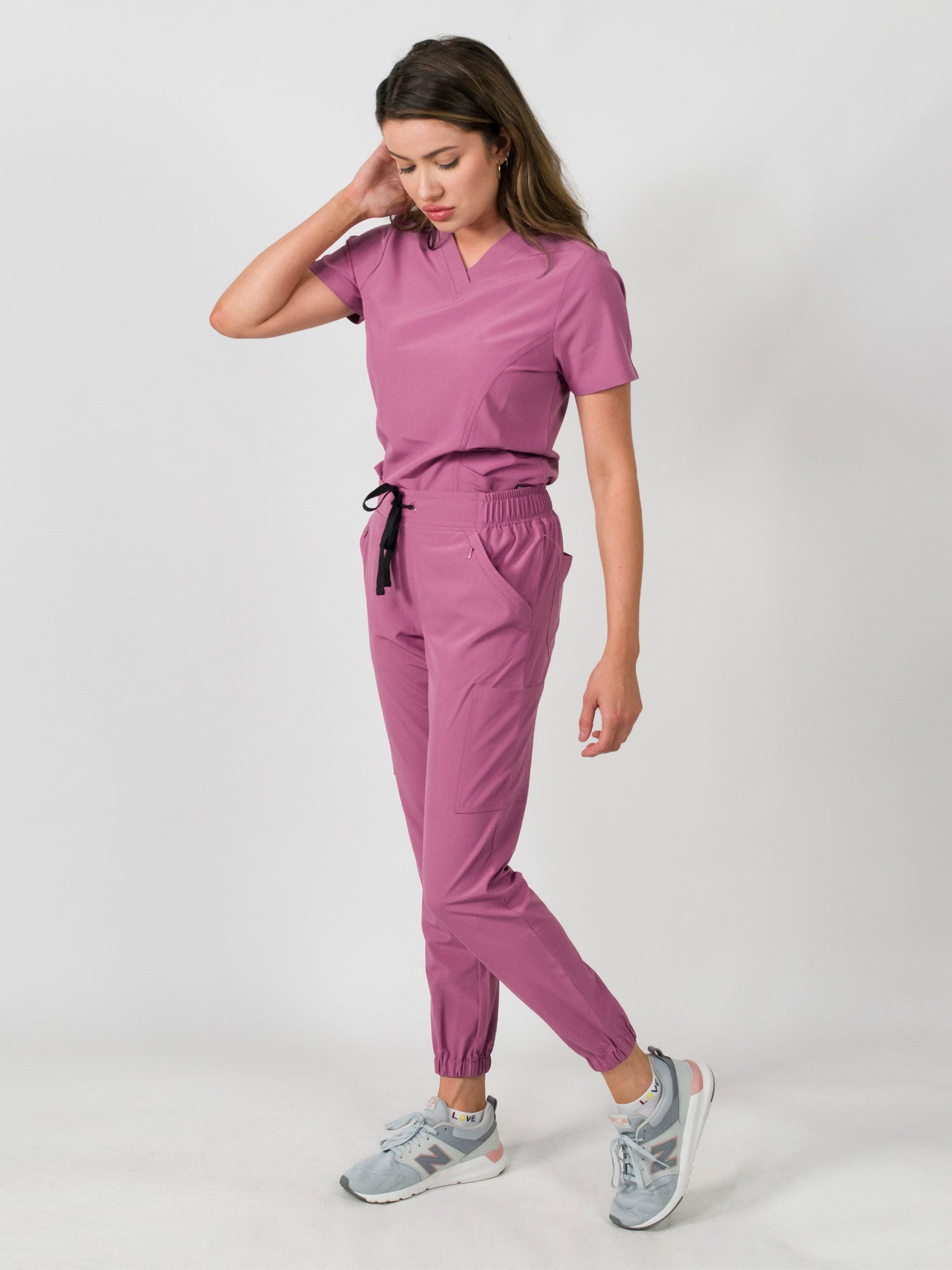 Olivia | 4 Pocket Top & Jogger Pant Scrubs Set