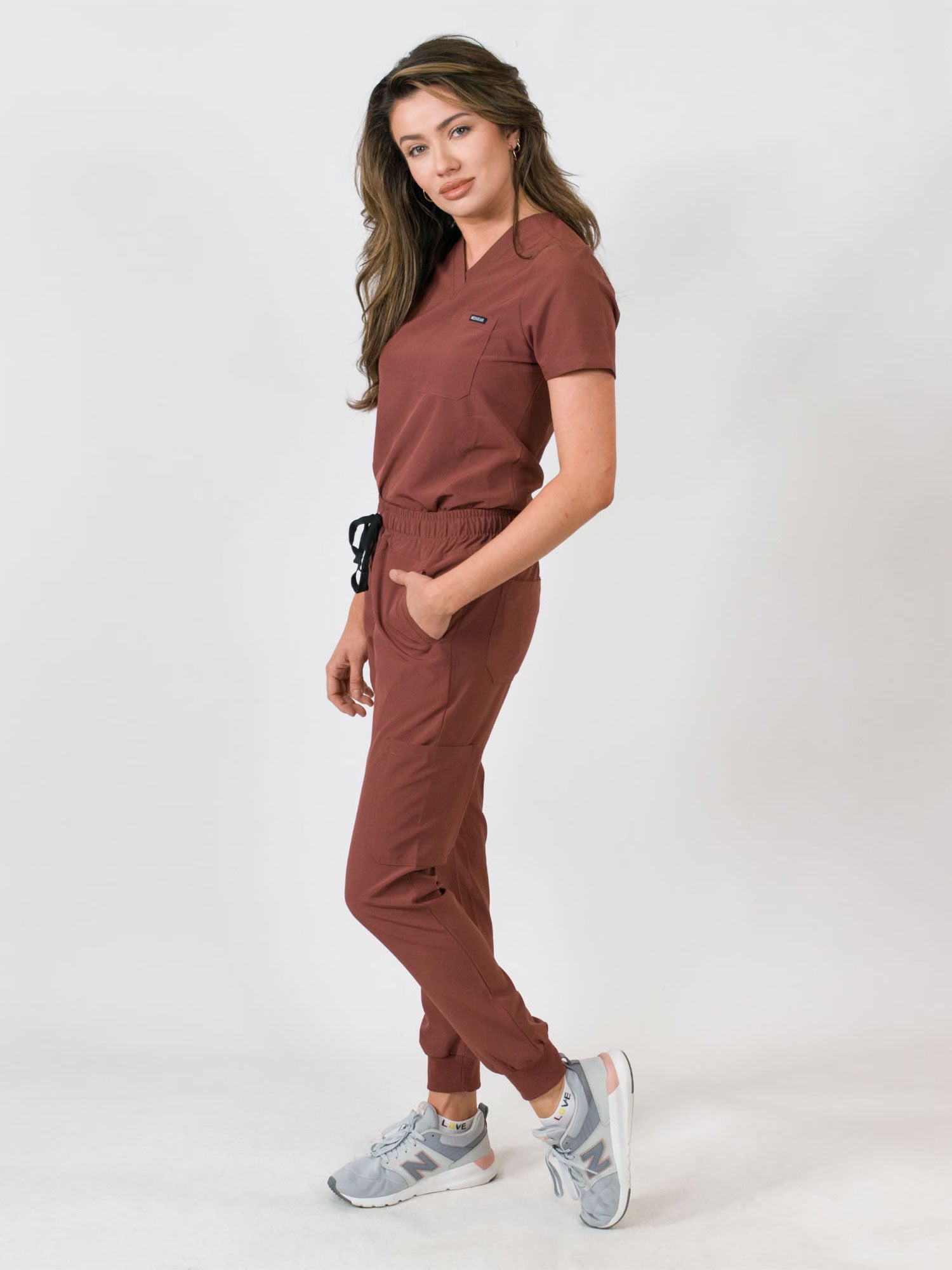 Aurora | One Pocket Top & Jogger Pants Scrubs Set
