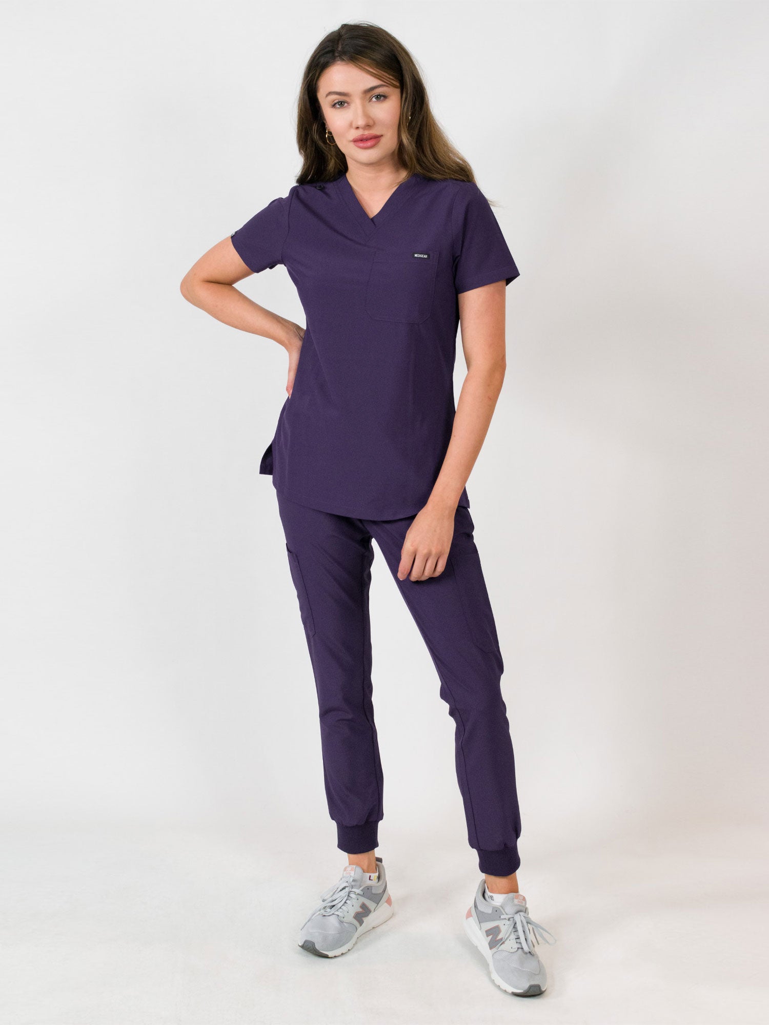 Aurora | One Pocket Top & Jogger Pants Scrubs Set