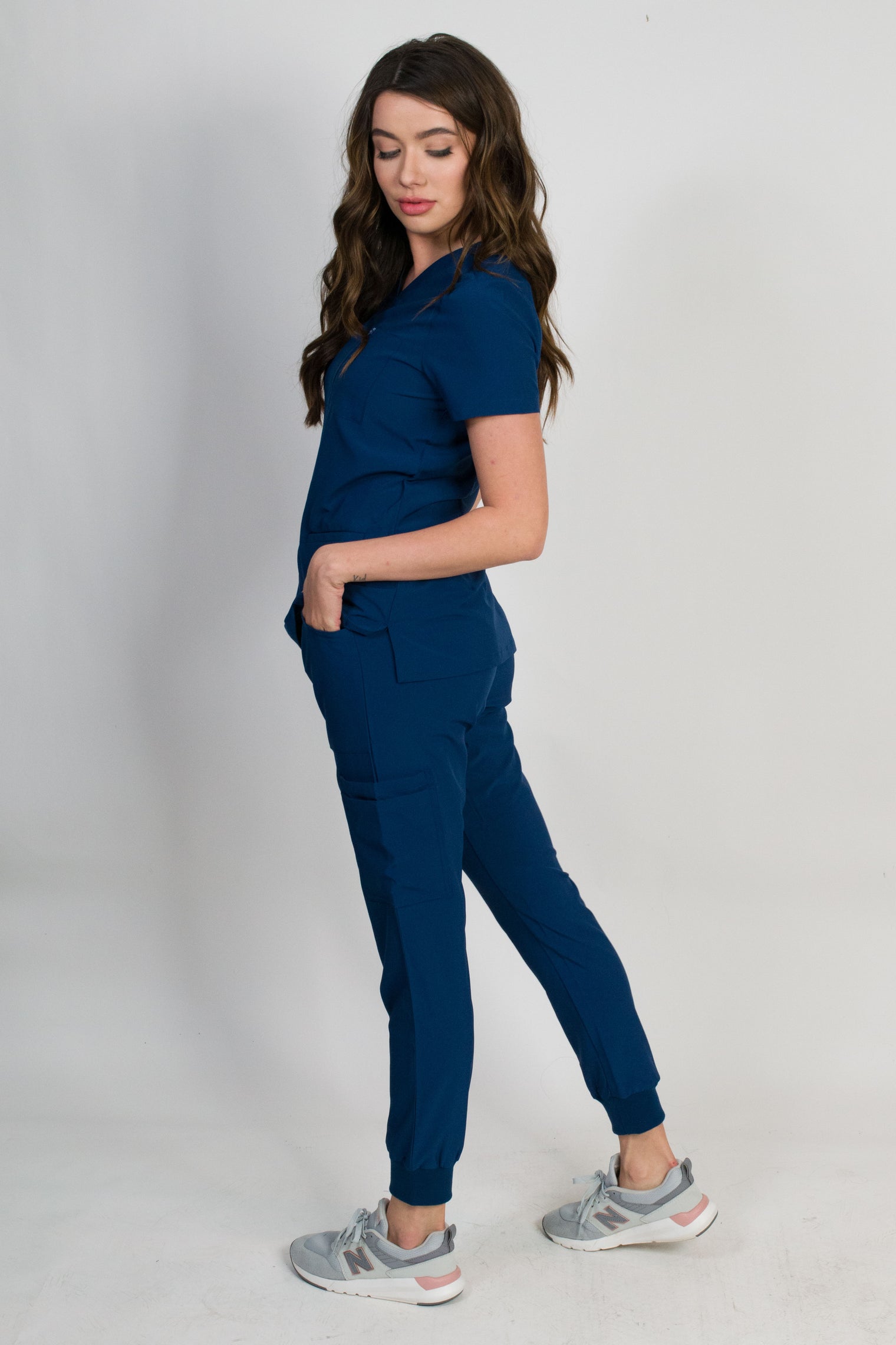 Fleur | Zip Pocket Top & Jogger Scrubs Set
