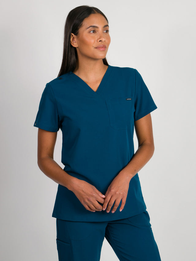 Camilla | Slim 1 Pocket Scrubs Top