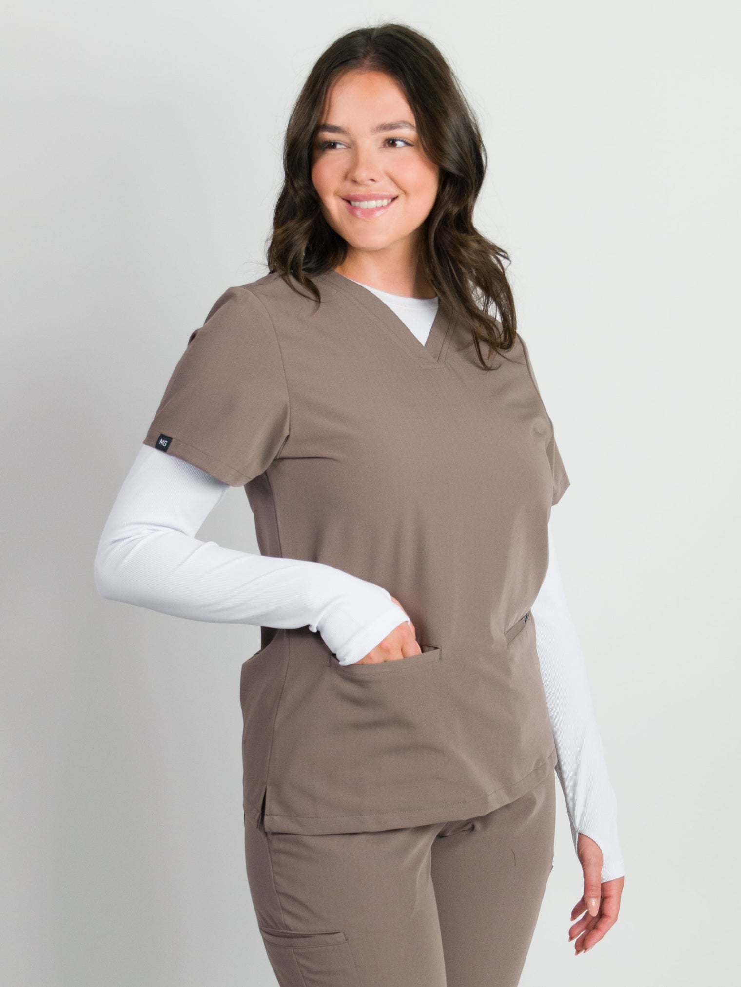Sofia | Slim 3 Pocket Scrubs Top