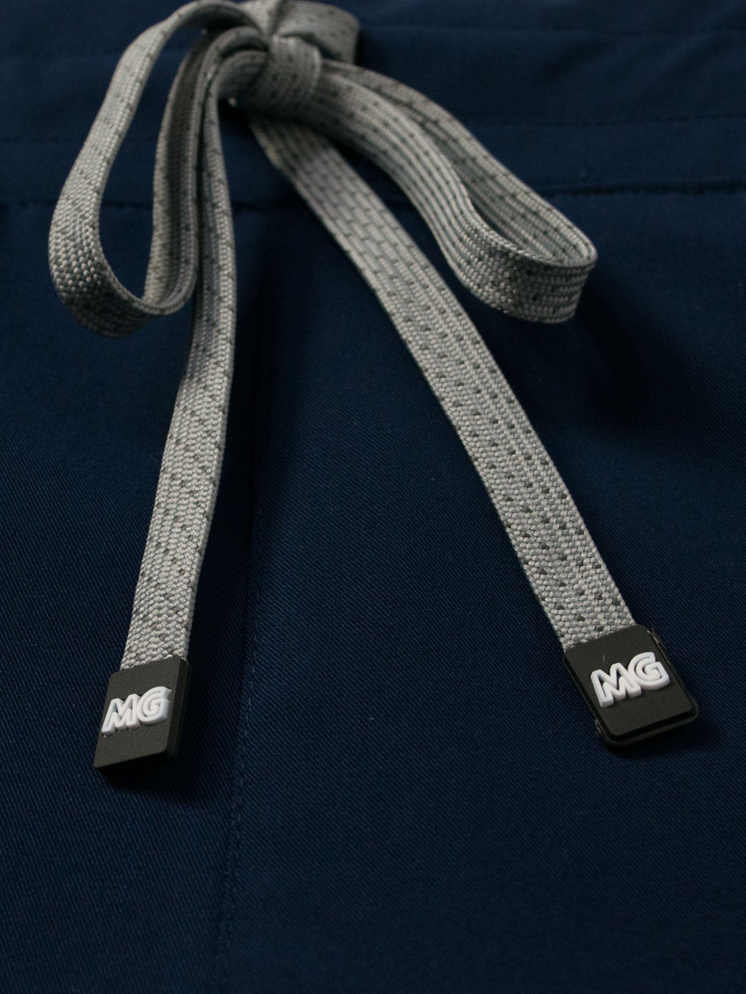 Ariana | Mid-rise Slim Straight Scrub Pants