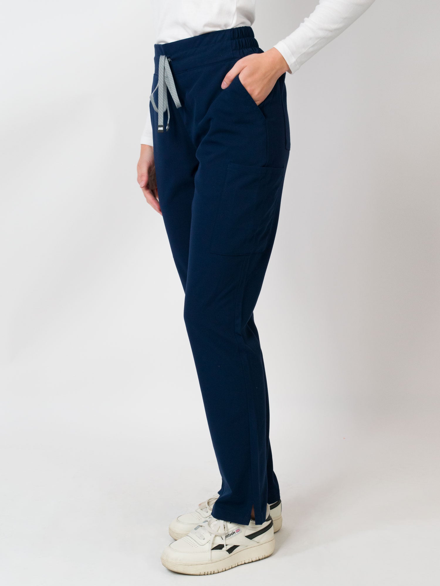 Ariana | Mid-rise Slim Straight Scrub Pants