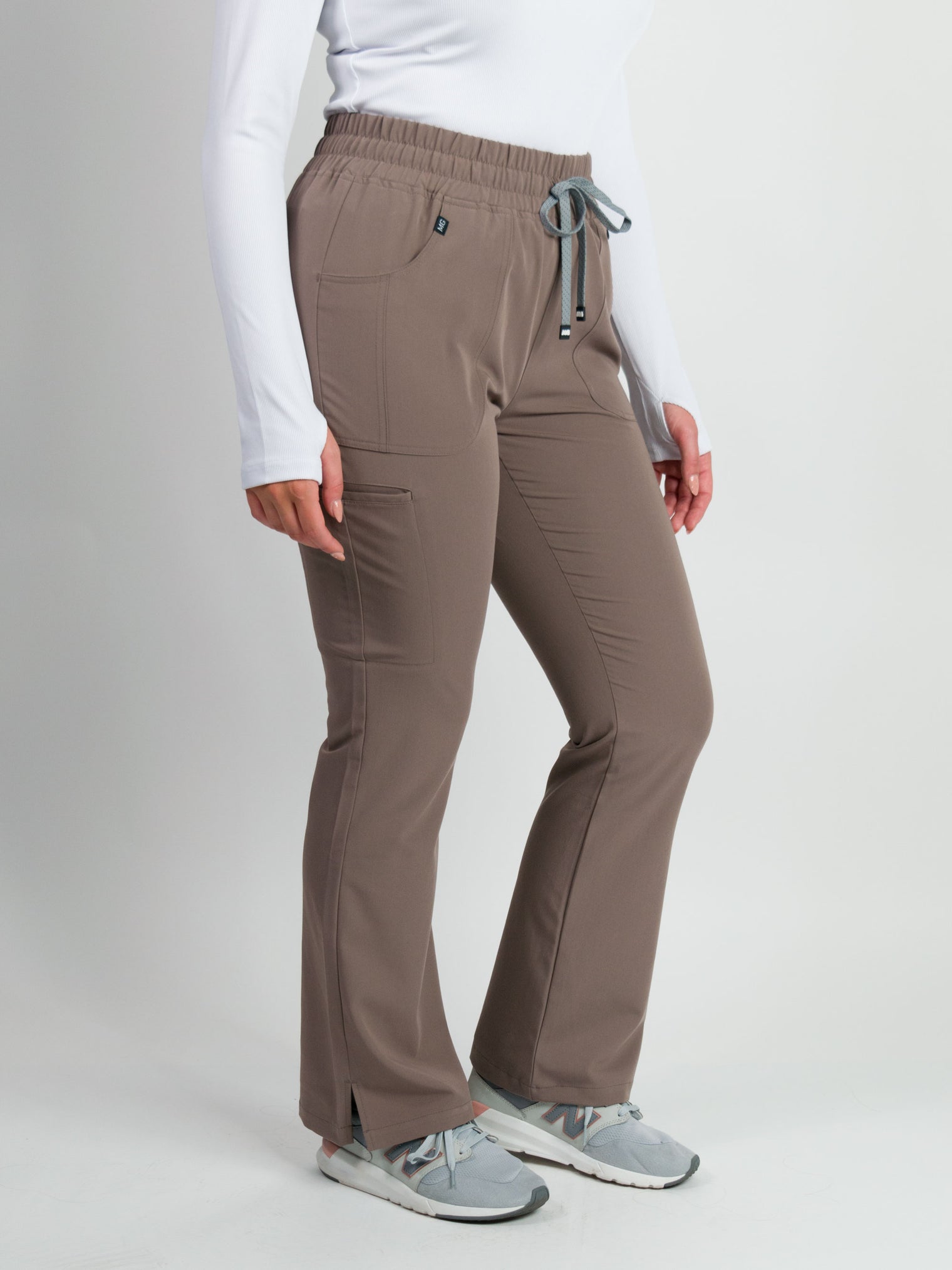 Sydney | High Waisted Flare Scrub Pants