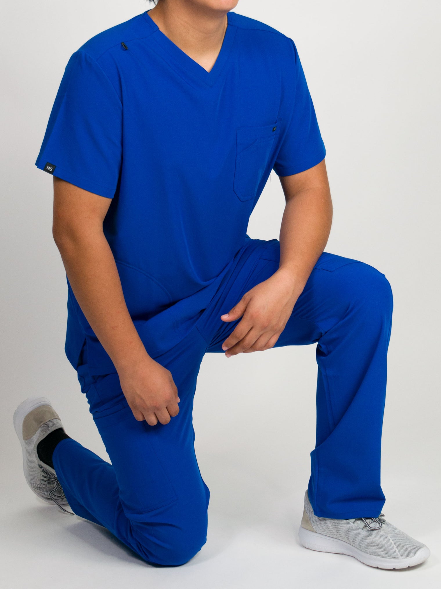 Alexander | 10-Pocket Straight Leg Pant