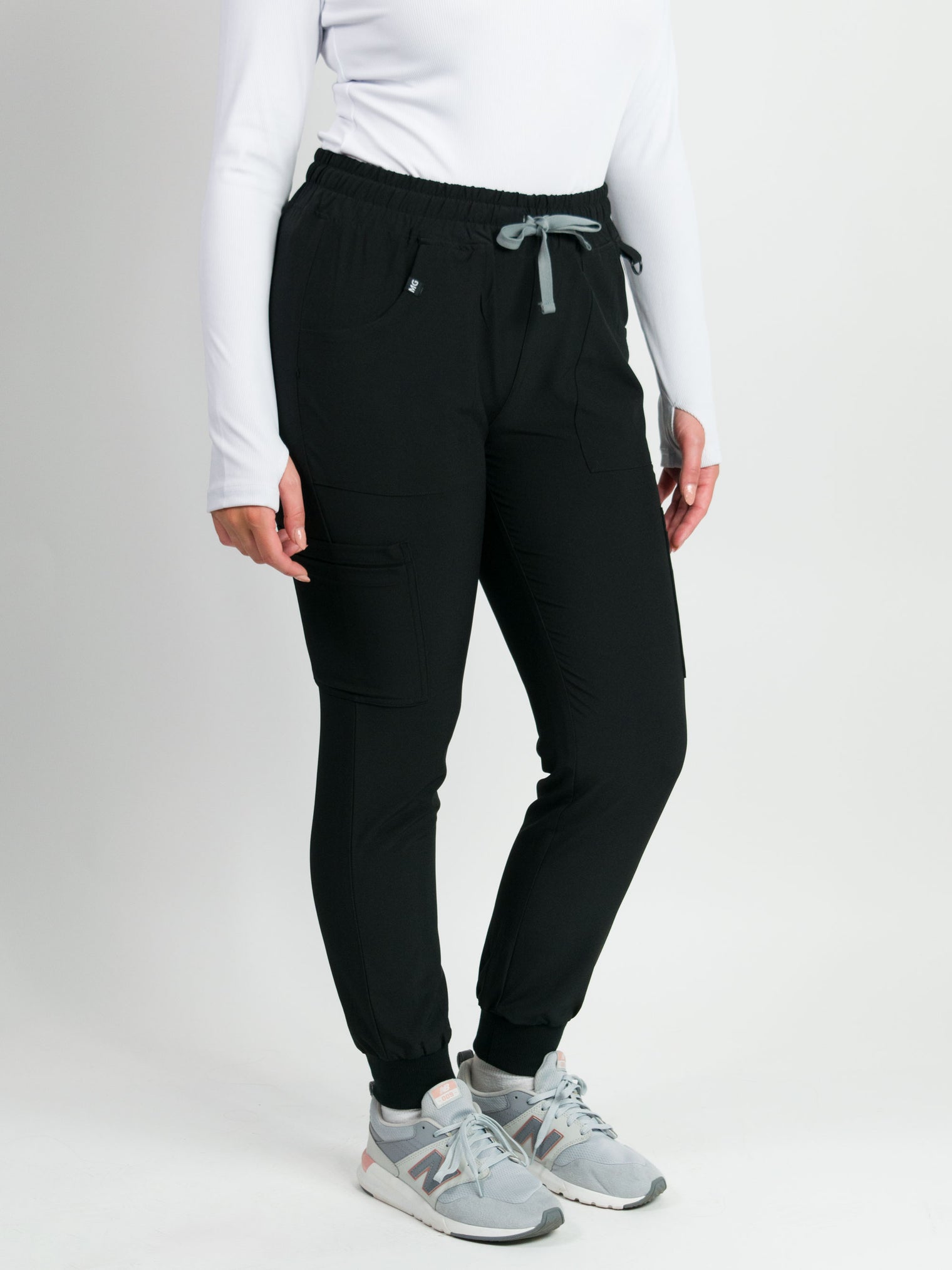 Jogger Scrubs Pant with 8 Pockets