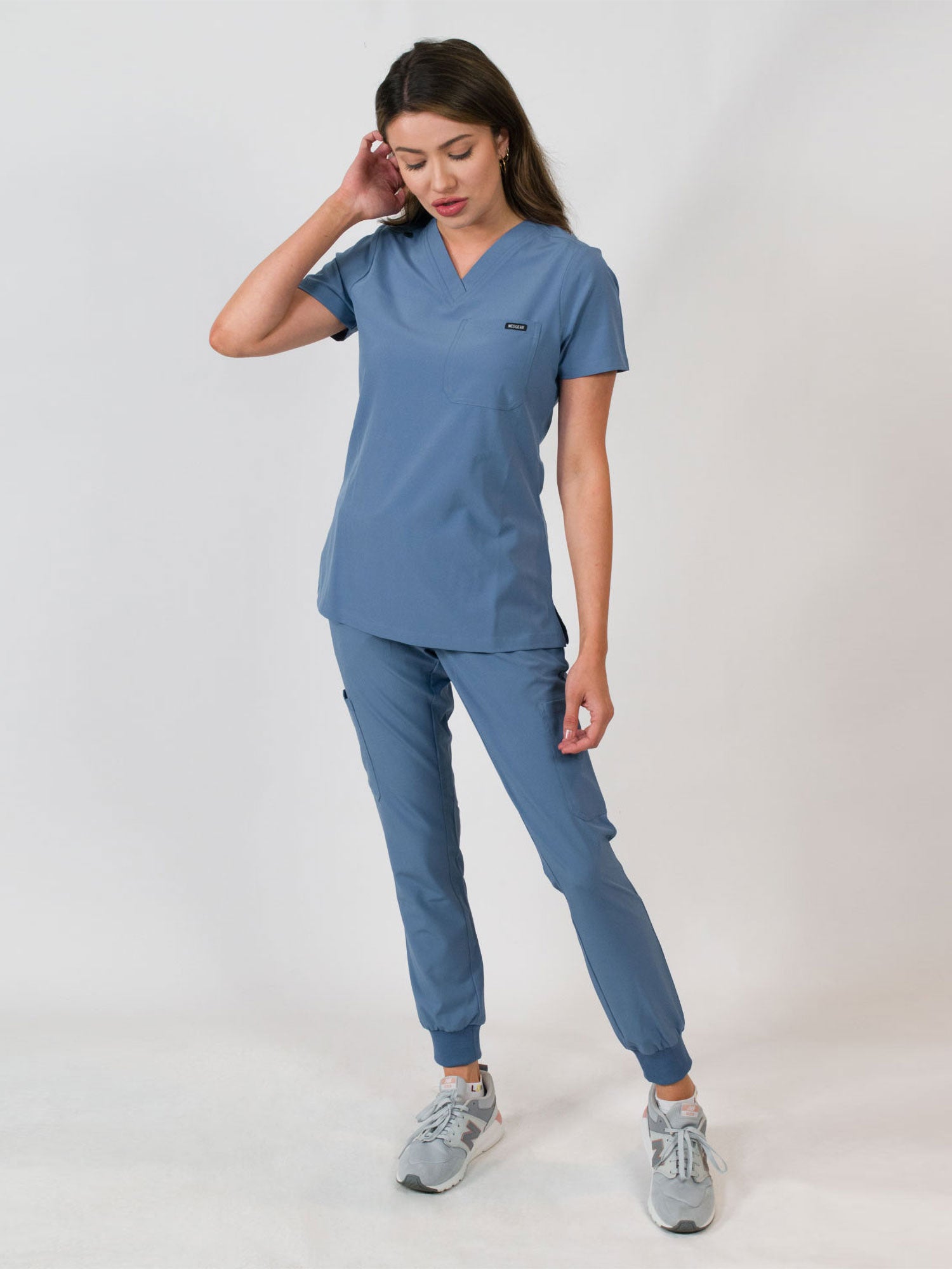 Aurora | One Pocket Top & Jogger Pants Scrubs Set