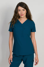 Newport | Women's 2-Pocket Chest Top