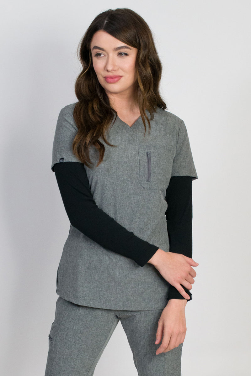 Newport | Women's 2-Pocket Chest Top